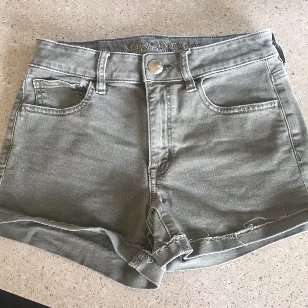 American Eagle high rise shortie